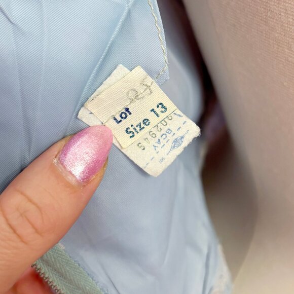 Vintage blue bell sleeve dress with lace overlay - fits like a Medium - Picture 7 of 7